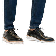 Carica l'immagine nel visualizzatore di Gallery, Wing tip derby black
