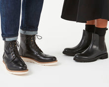 Carica l'immagine nel visualizzatore di Gallery, Wing tip derby boot black