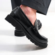 Charger l'image dans la galerie, Penny loafer black