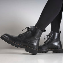 Load image into Gallery viewer, Wing tip derby boot black