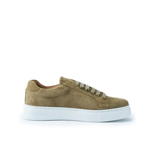 Load image into Gallery viewer, Classic lace-up sneaker taupe