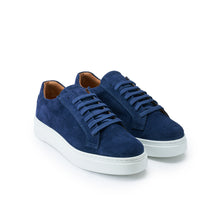 Load image into Gallery viewer, Classic lace-up sneaker navy