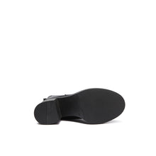 Carica l'immagine nel visualizzatore di Gallery, Heeled chelsea boot black