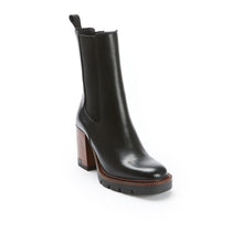 Charger l'image dans la galerie, Heeled chelsea boot black