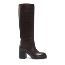 Carica l'immagine nel visualizzatore di Gallery, Heeled high tubular boot dark brown