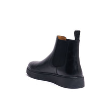 Load image into Gallery viewer, Chelsea boot black