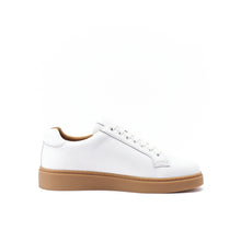 Load image into Gallery viewer, Classic lace-up sneaker white