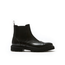 Charger l'image dans la galerie, Wing tip Chelsea boot black