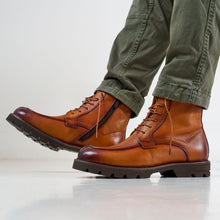 Load image into Gallery viewer, Apron derby ankle boot tan brown