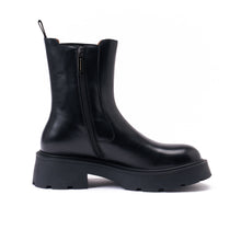 Carica l'immagine nel visualizzatore di Gallery, Chelsea boot black