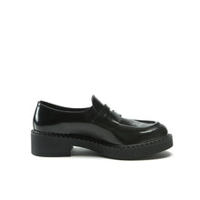 Carica l'immagine nel visualizzatore di Gallery, Penny loafer black