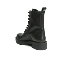 Carica l'immagine nel visualizzatore di Gallery, Derby lace-up boot black
