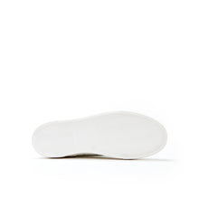 Carica l'immagine nel visualizzatore di Gallery, Wing tip sneaker black