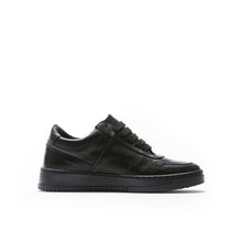 Carica l'immagine nel visualizzatore di Gallery, Sneaker black