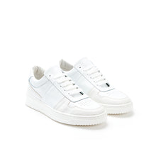 Carica l'immagine nel visualizzatore di Gallery, Sneaker white