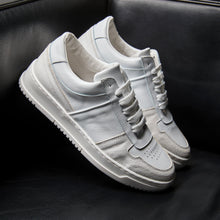 Carica l'immagine nel visualizzatore di Gallery, Sneaker white