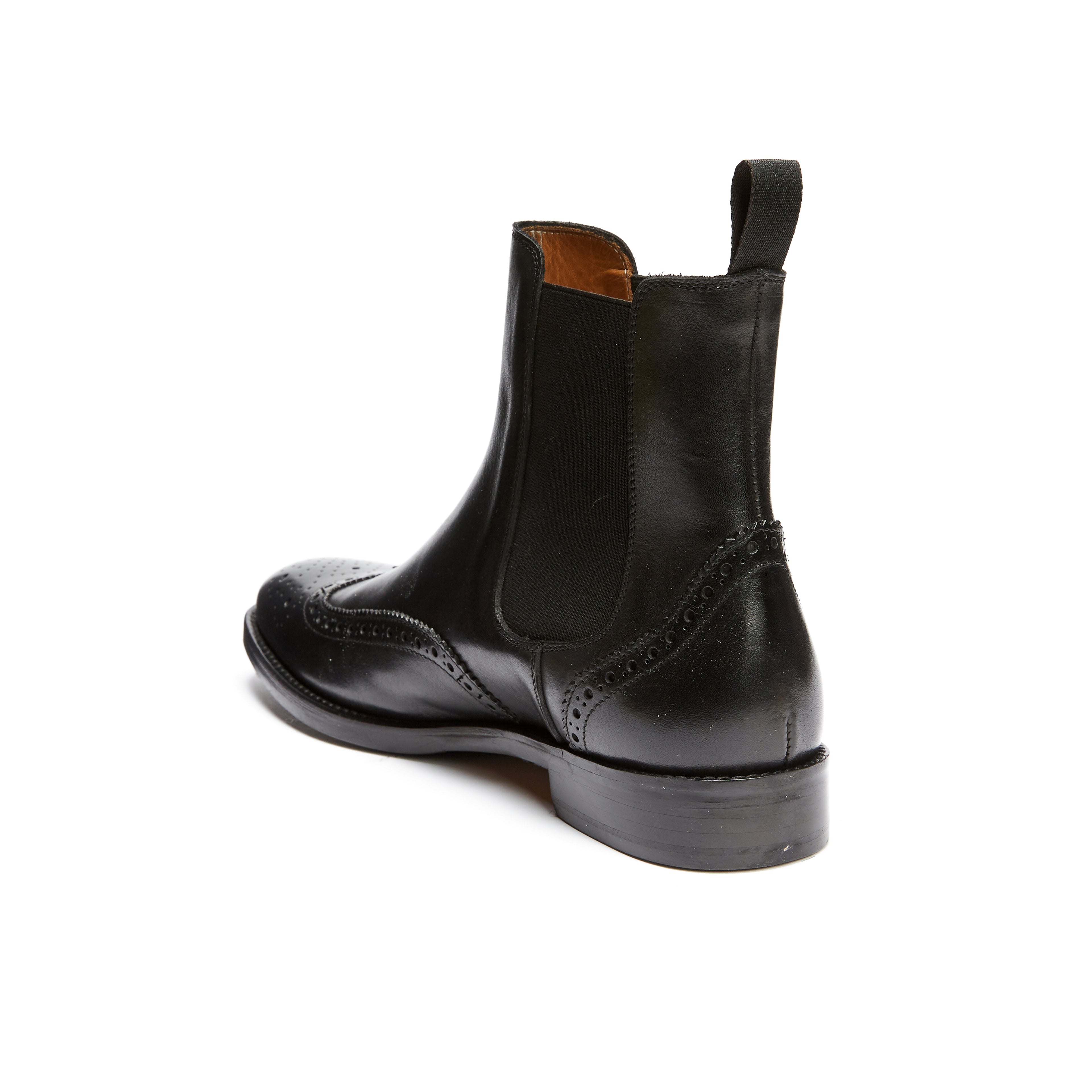 WING TIP CHELSEA BOOT BLACK