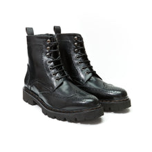 Charger l&#39;image dans la galerie, Wing tip derby boot black
