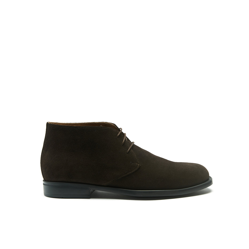 Chukka boot dark brown