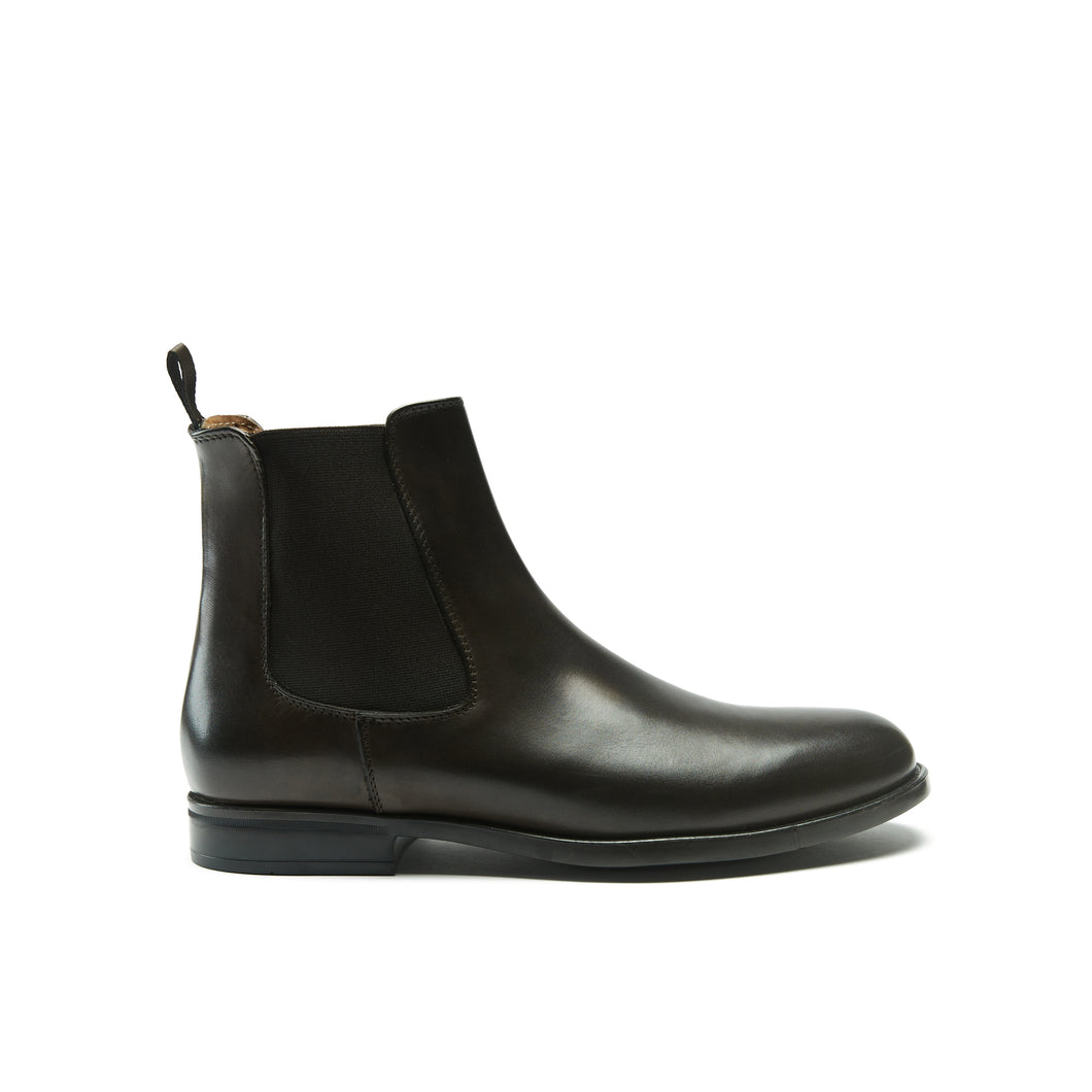 Chelsea boot dark brown