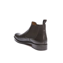 Load image into Gallery viewer, Chelsea boot dark brown
