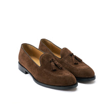 Load image into Gallery viewer, Tassel loafer dark brown
