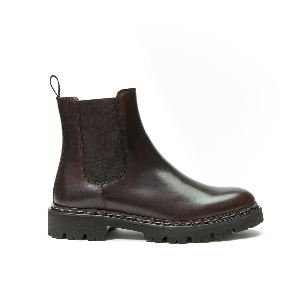 Chelsea boot dark brown