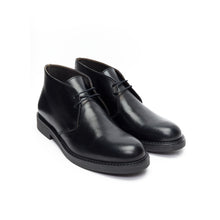 Load image into Gallery viewer, Chukka boot black
