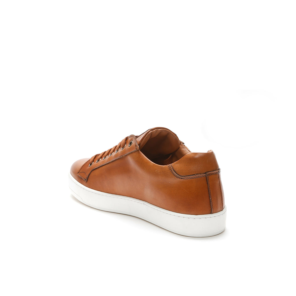 CLASSIC LACE-UP SNEAKER TAN BROWN