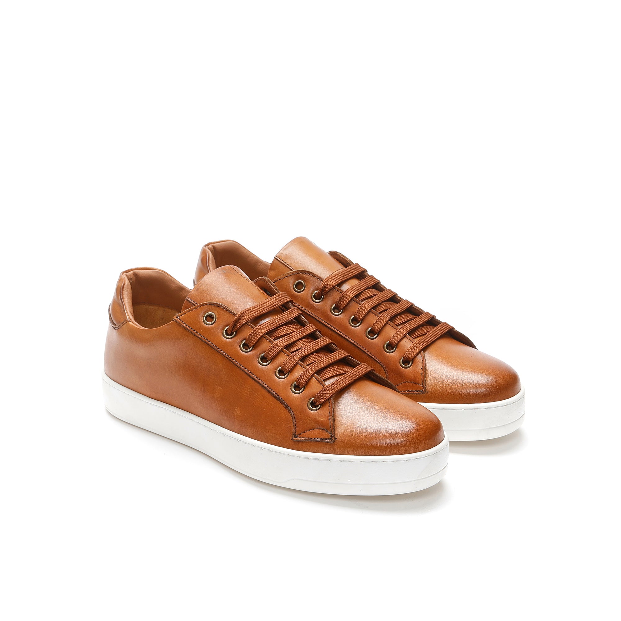CLASSIC LACE-UP SNEAKER TAN BROWN