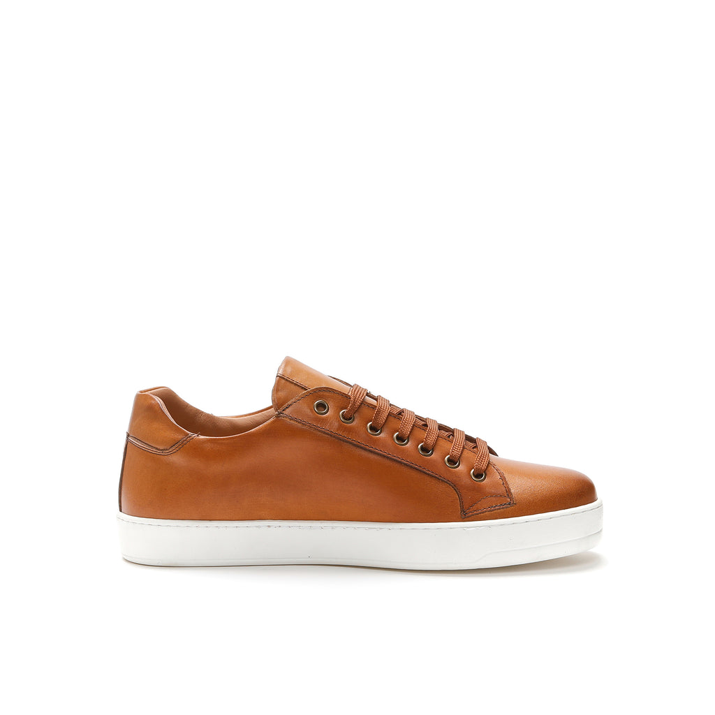 CLASSIC LACE-UP SNEAKER TAN BROWN