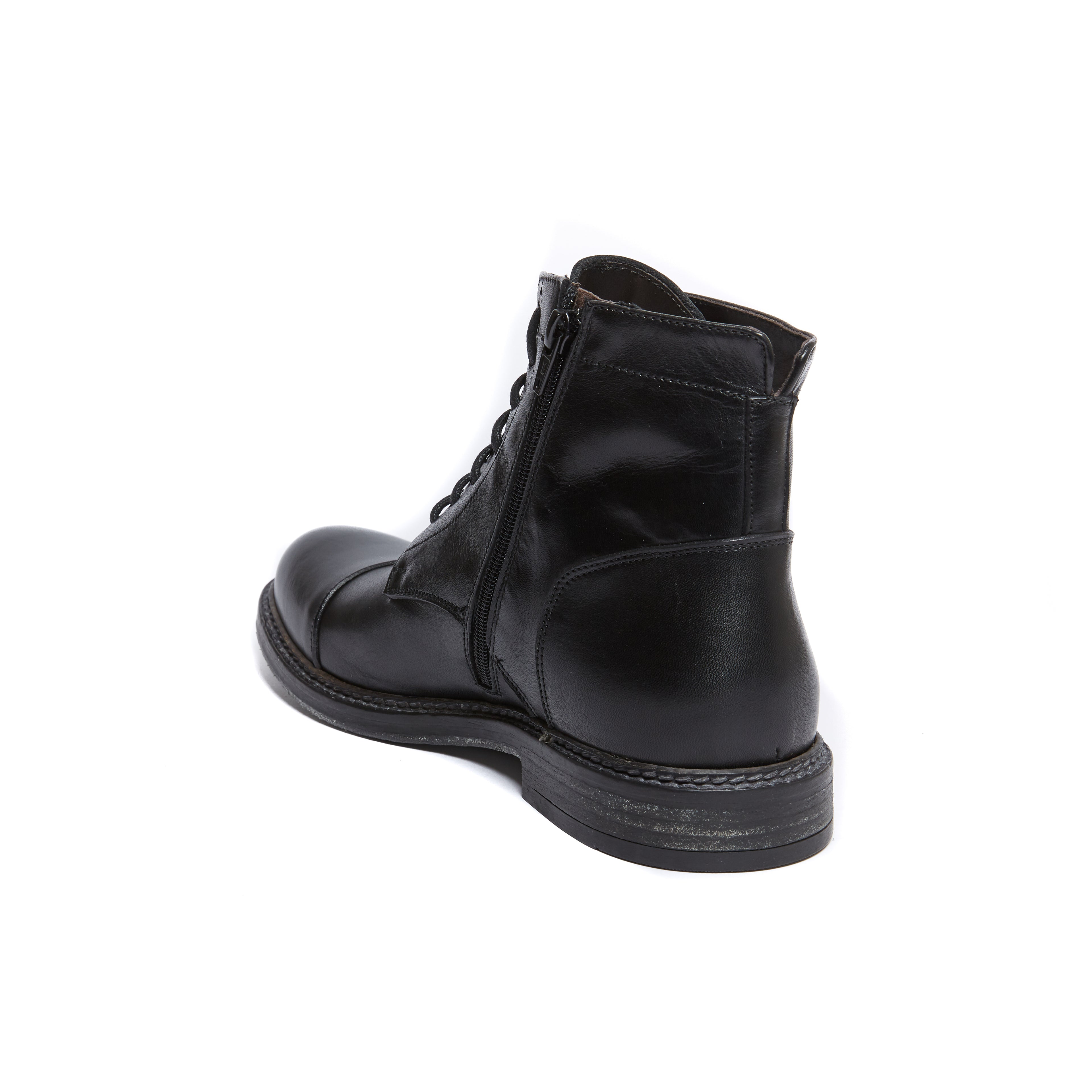 STRAIGHT CAP DERBY ANKLE BOOT BLACK