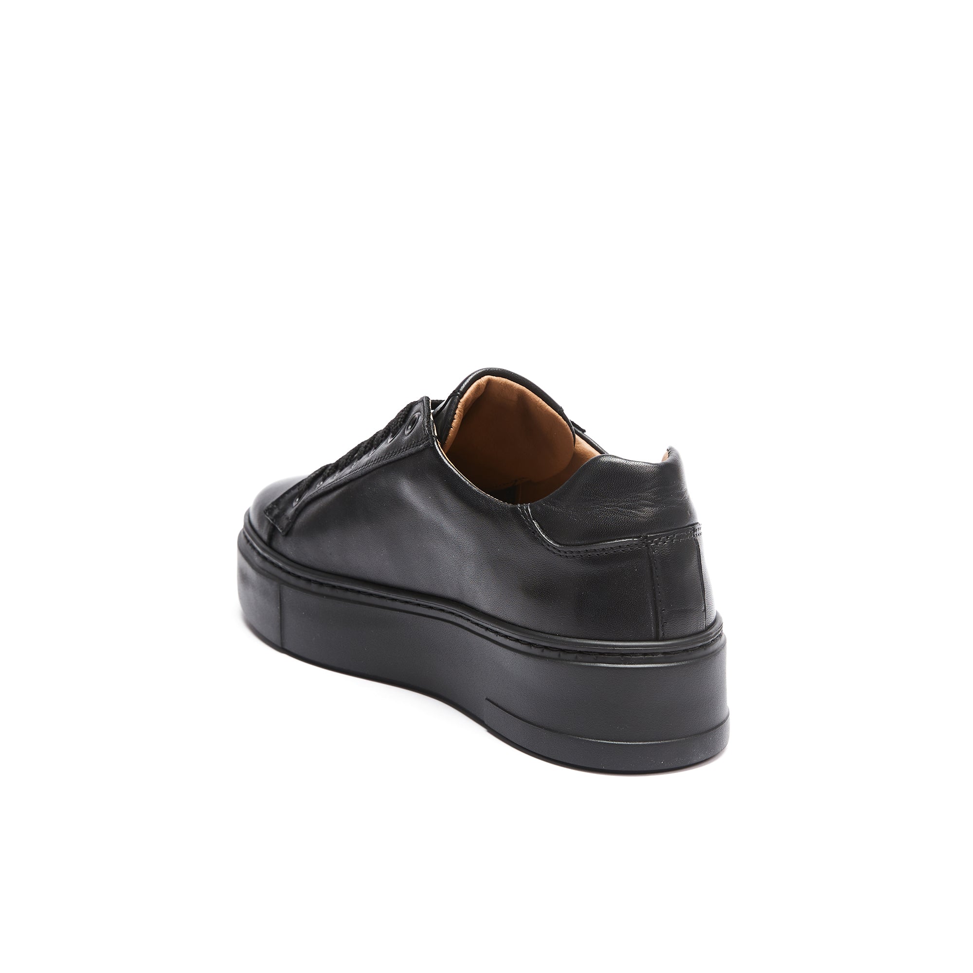 CLASSIC LACE-UP SNEAKER BLACK