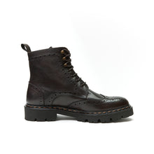 Carica l&#39;immagine nel visualizzatore di Gallery, Wing tip derby boot dark brown
