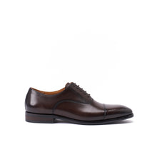 Load image into Gallery viewer, Straight cap oxford dark brown
