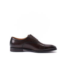Load image into Gallery viewer, Straight cap oxford dark brown
