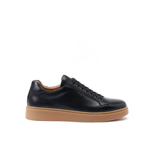 Load image into Gallery viewer, Classic lace-up sneaker black
