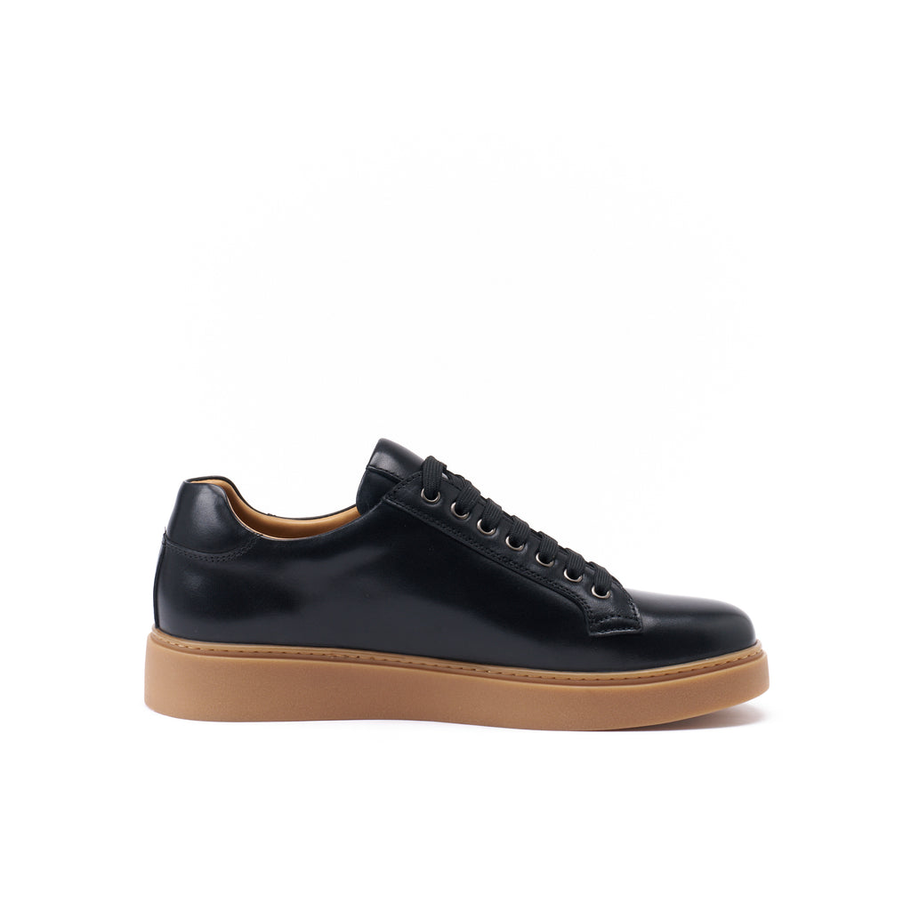 CLASSIC LACE-UP SNEAKER BLACK