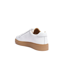 Carica l&#39;immagine nel visualizzatore di Gallery, Classic lace-up sneaker white
