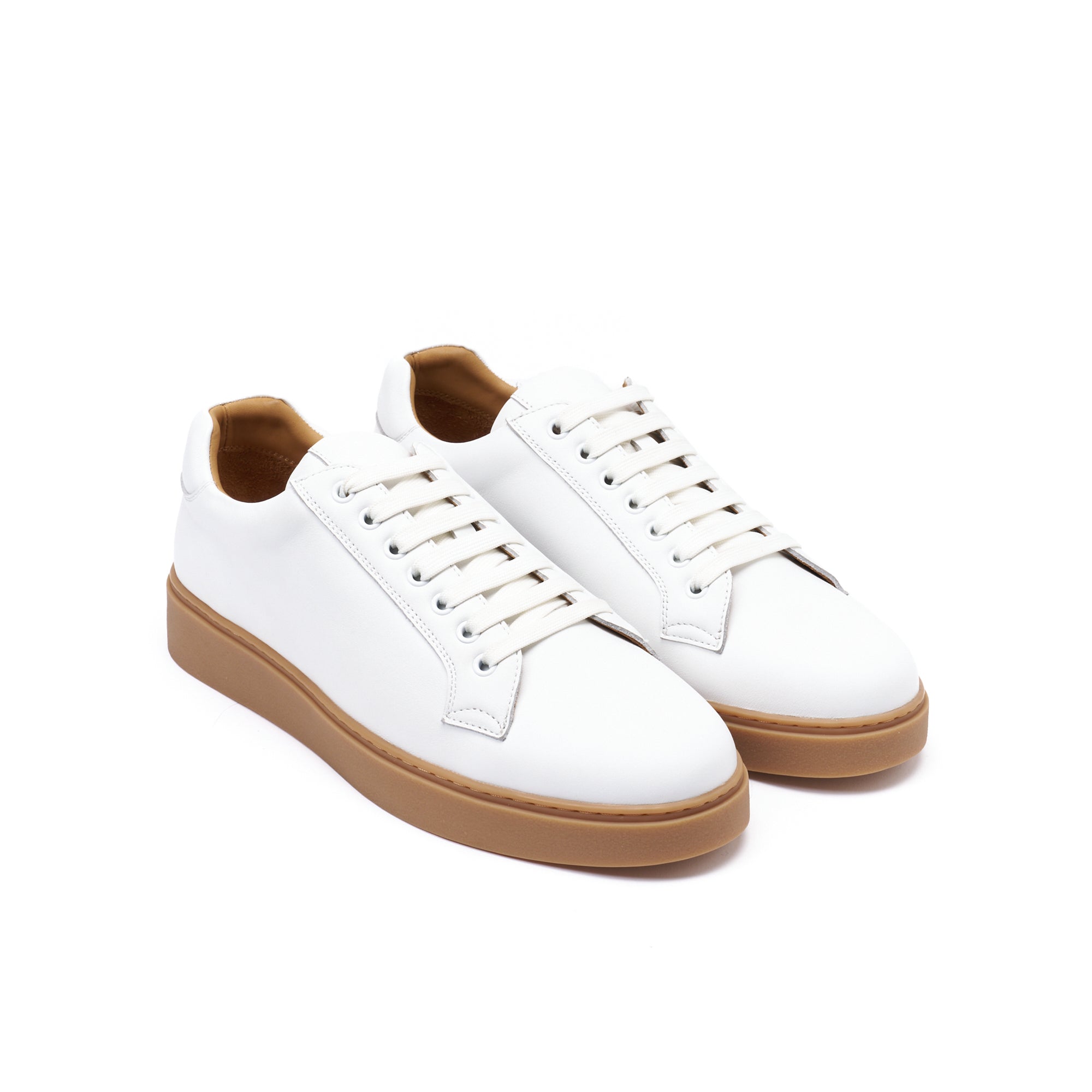 CLASSIC LACE-UP SNEAKER WHITE