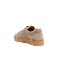 Charger l&#39;image dans la galerie, Classic lace-up sneaker taupe
