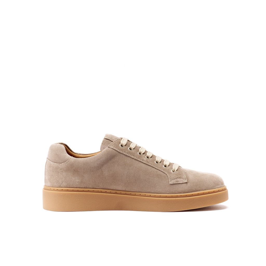 CLASSIC LACE-UP SNEAKER TAUPE