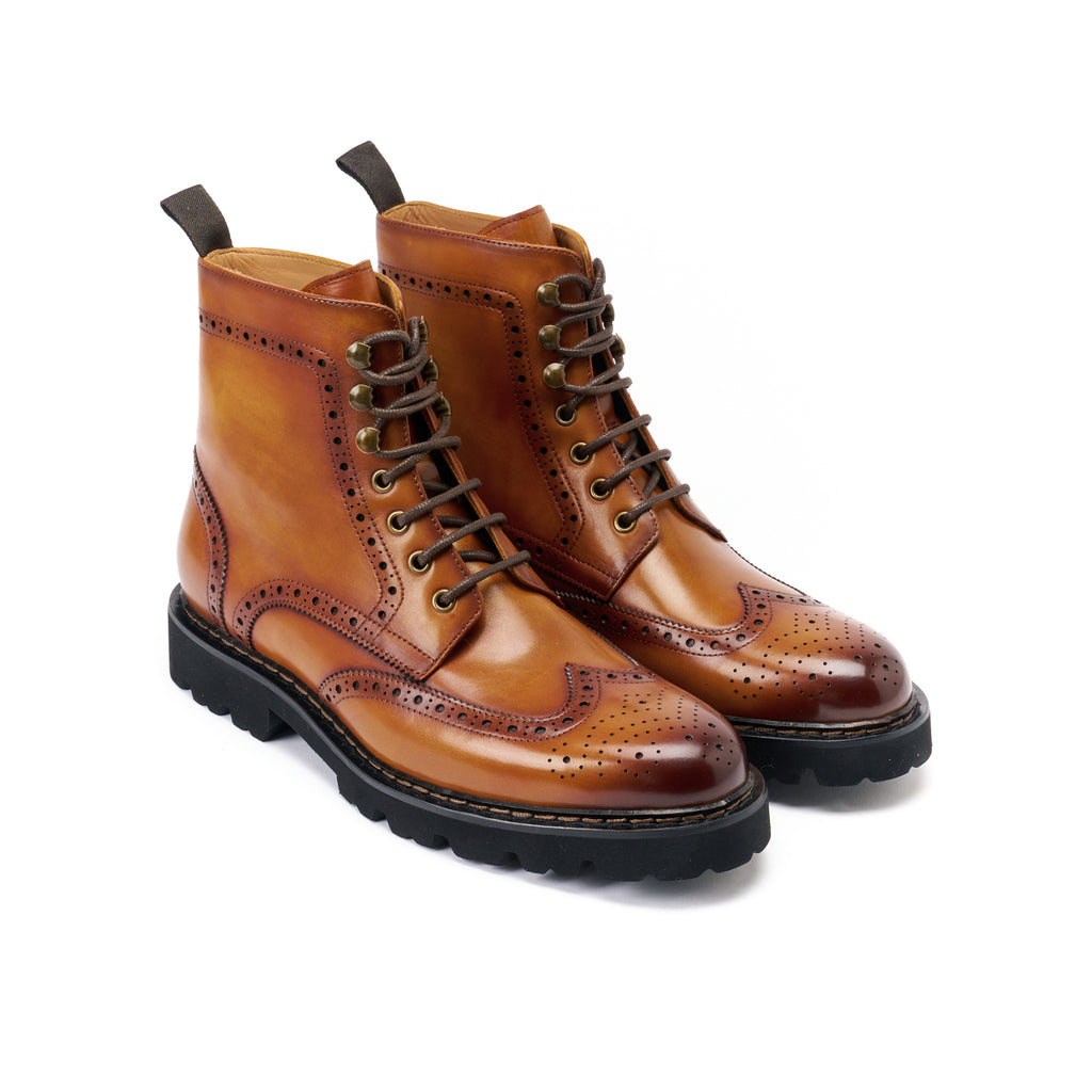 WING TIP DERBY BOOT TAN BROWN
