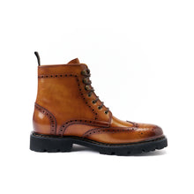 Load image into Gallery viewer, Wing tip derby boot tan brown
