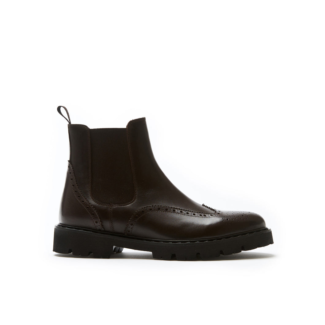 Wing tip Chelsea boot dark brown