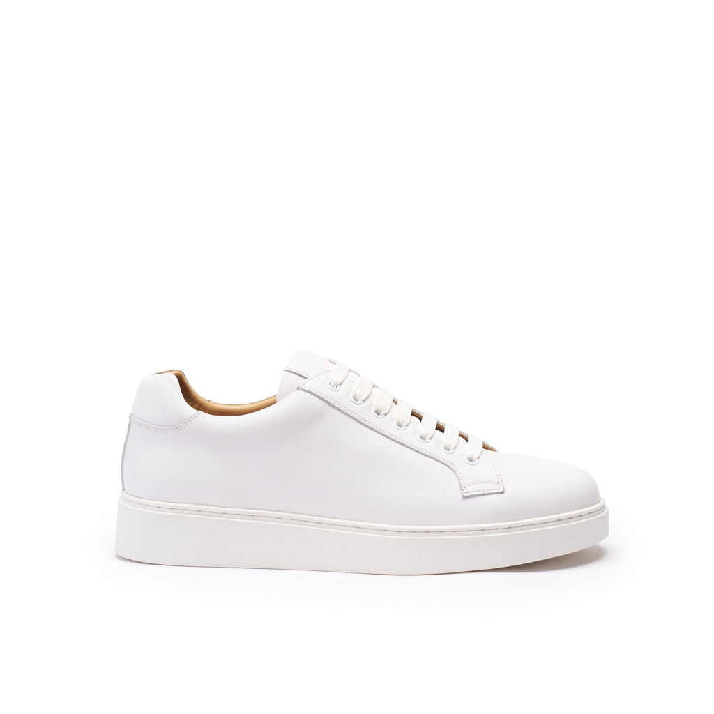CLASSIC LACE-UP SNEAKER