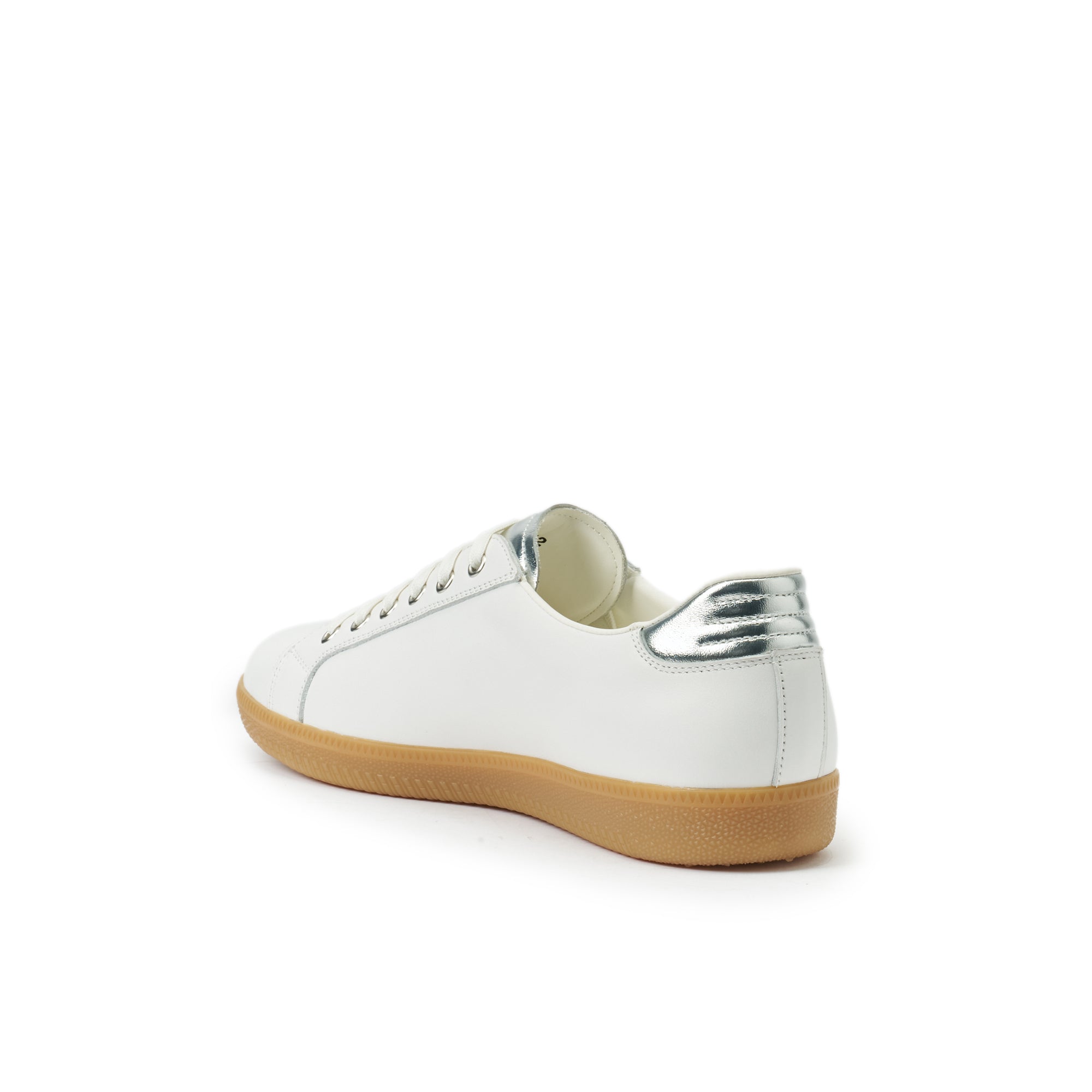 LOW CUT SNEAKER WHITE