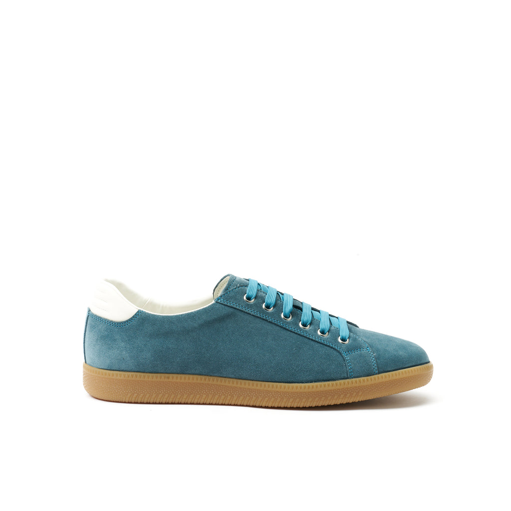 LOW CUT SNEAKER BLUE