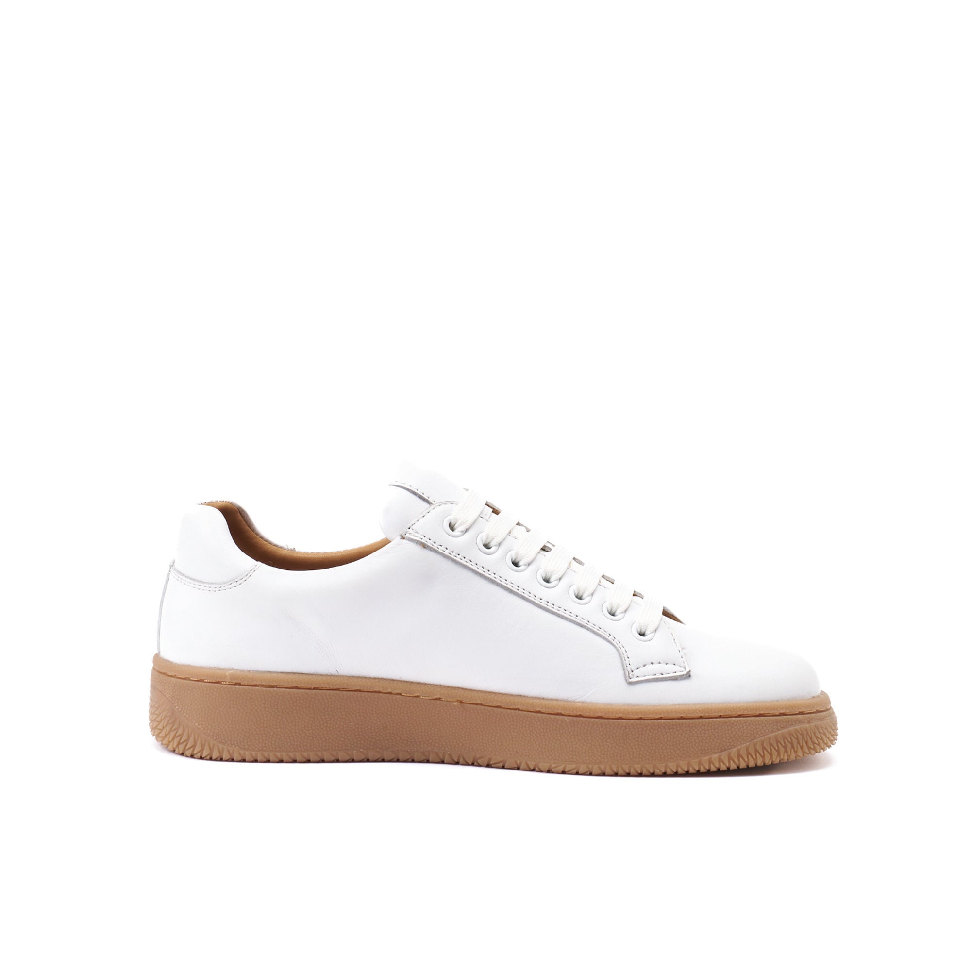 CLASSIC LACE-UP SNEAKER WHITE