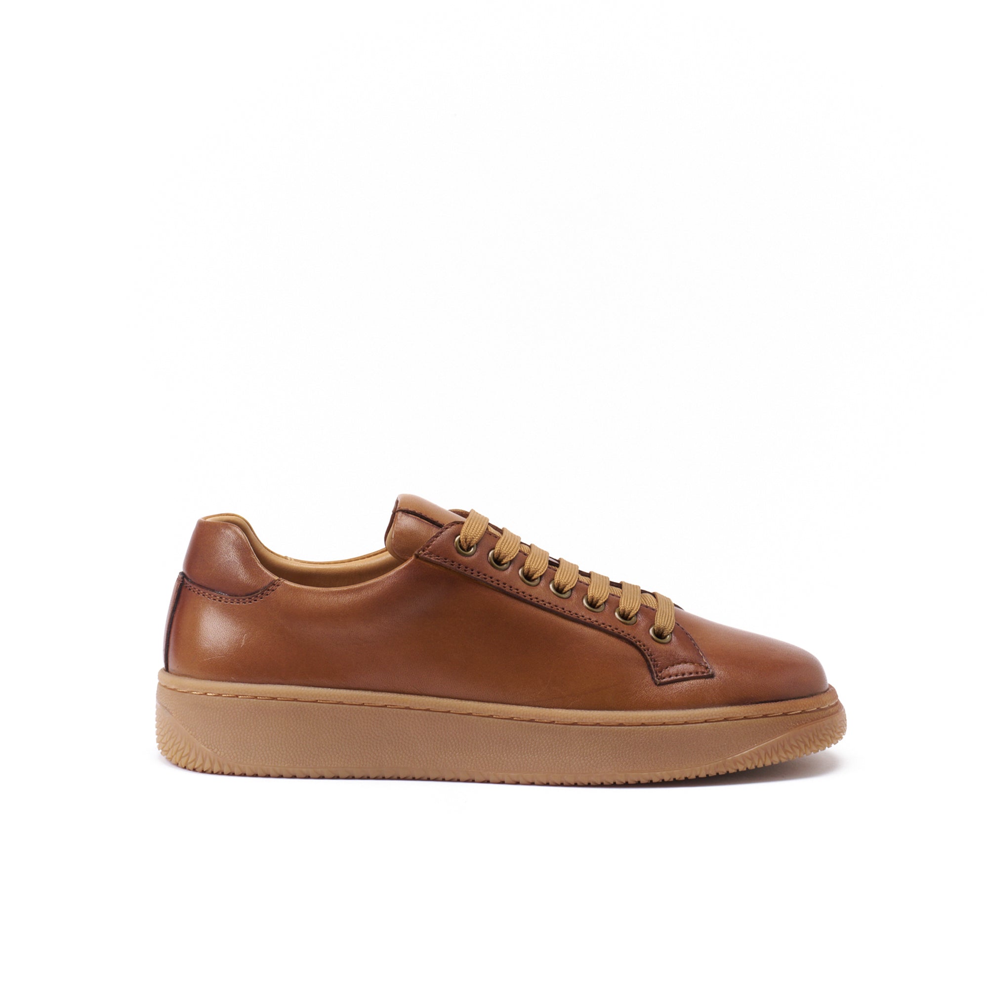 CLASSIC LACE-UP SNEAKER TAN BROWN